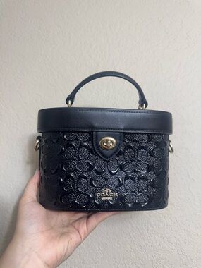 RARE Coach Kay Crossbody Black Signature Embossed Signature Top-Handle Bag